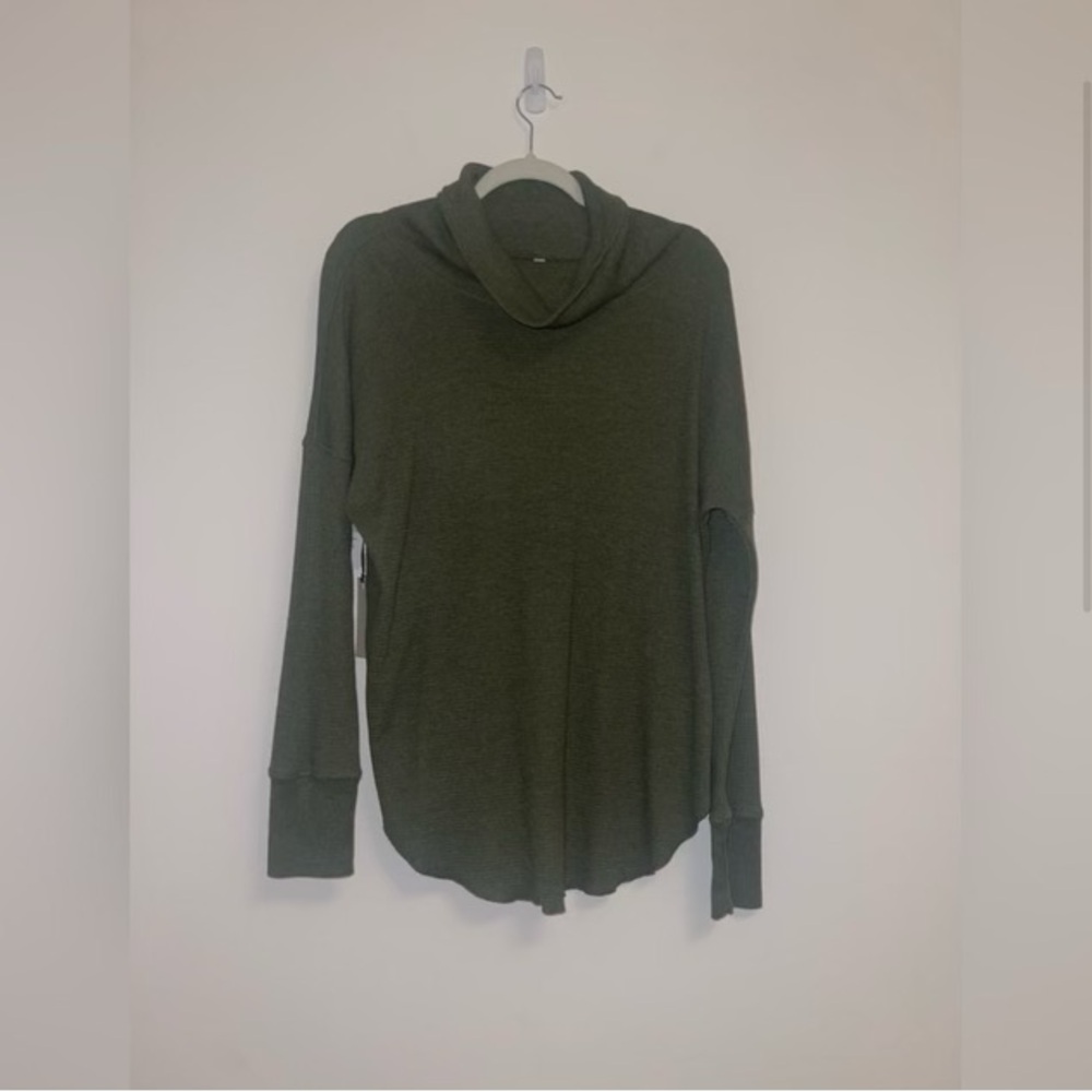 NWT Aritzia babaton kelly green cowl neck thermal utility large neutral minimal - Picture 5 of 5